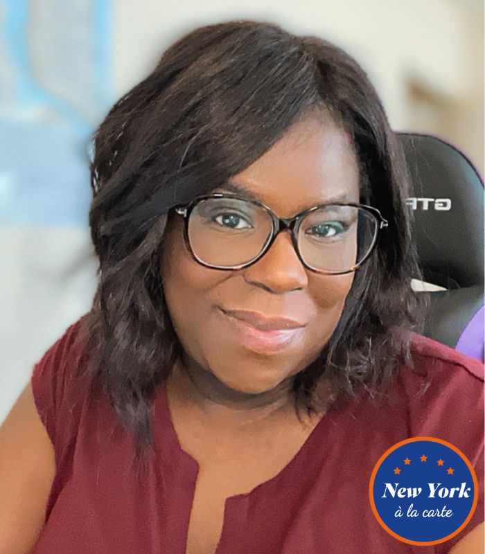 Alexandra, founder of New York à la Carte and Voyages Planner client, creating digital travel itineraries for New York